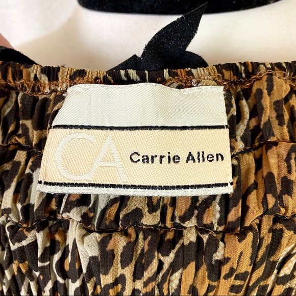 Vintage 80s S Black Faux Feather Neck Trim Crinkle Animal Print Sleeveless.Top - Picture 12 of 16